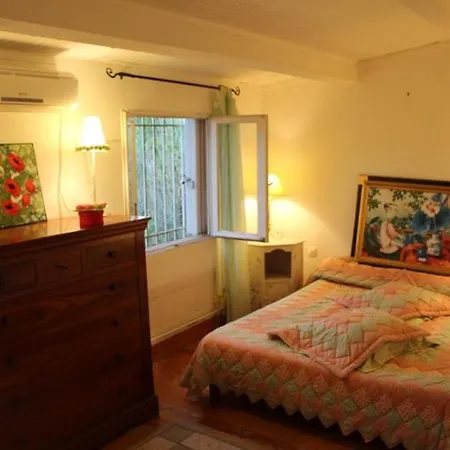 Villa D'agde: A Vivre En Famille Et Entre Amis